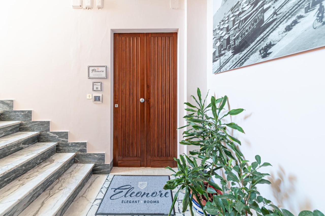 Eleonore Elegant Room Suite Cagliari Exterior foto